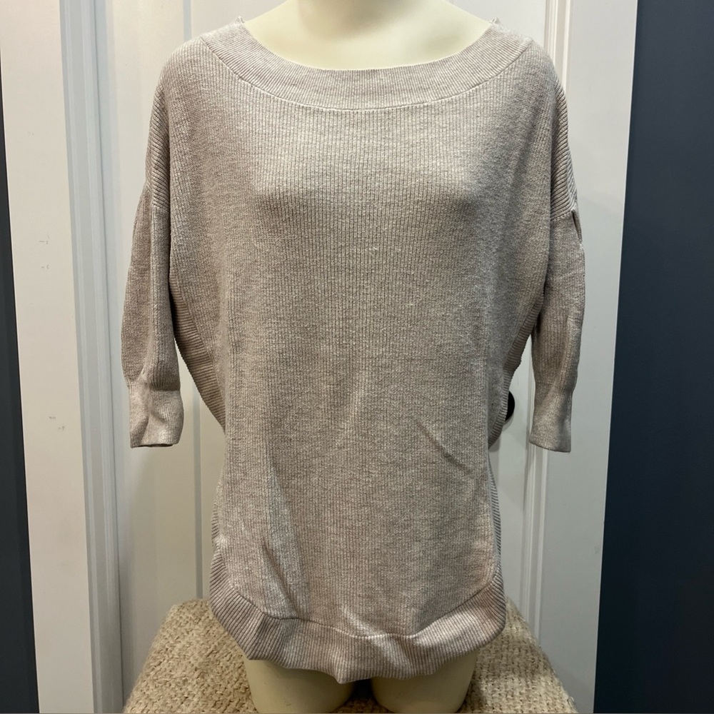 Express Women's Grey Sweater Open Shoulder 3/4 Length Sleeves Size XS Split Hem